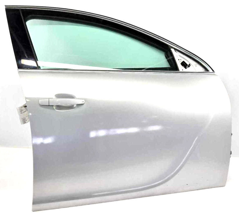 2011-2017 Buick Regal Front Right Passenger Side RH Door Assembly Scratches OEM