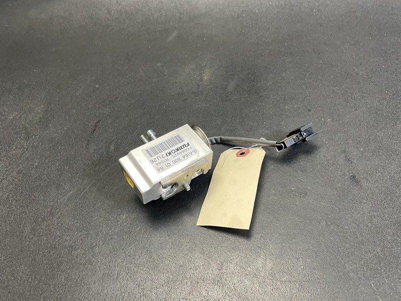 Rear A/C Heater Expansion Valve 2018 Mercedes GLS 550 1648300184 2017 2019