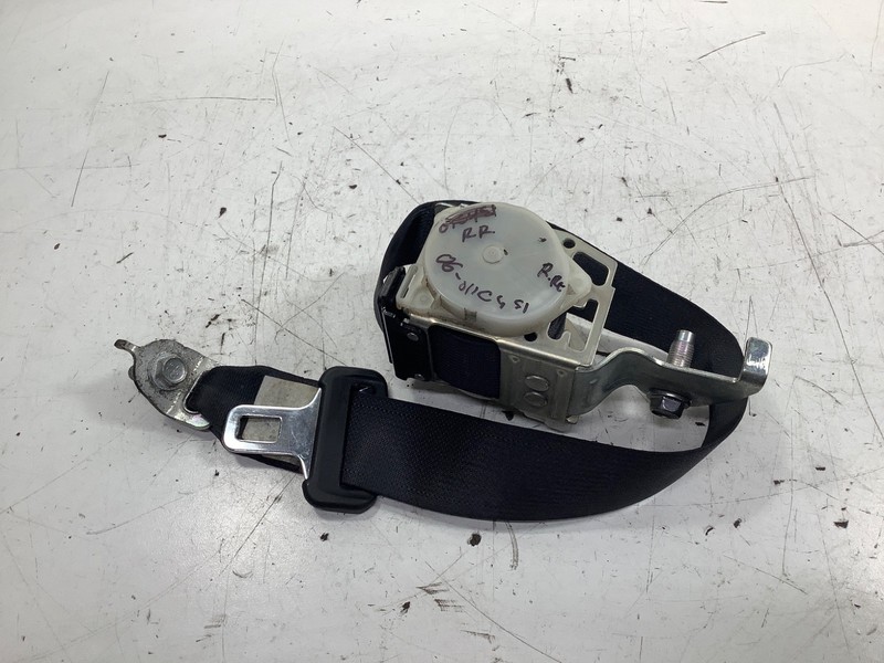 06-011 Honda Civic 4DR SI Right Rear Seat beltOEM