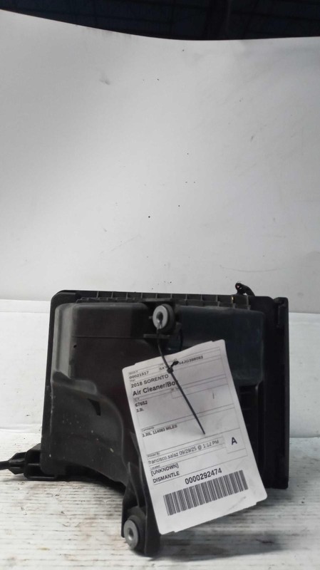 KIA Sorento 2018 Air Cleaner Assembly 3.3L OEM Used Part 28110C6200