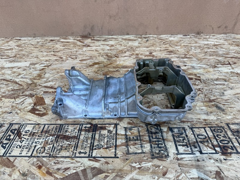 INFINITI Q50 Q60 2016-2024 OEM ENGINE MOTOR UPPER OIL PAN 3.0T RWD ASSEMBLY