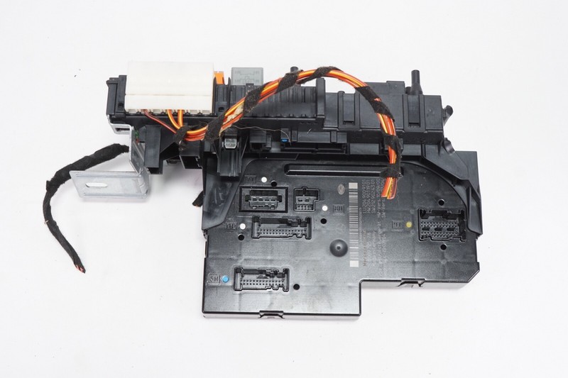 MERCEDES GLK250 GLK350 Rear SAM Module Relay Fuse Box OEM 2010 - 2015