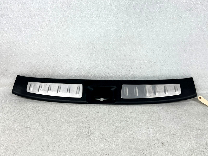 ⭐2013-2020 INFINITI QX60 JX35 REAR TRUNK SILL SCUFF PLATE TRIM COVER OEM LOT2709