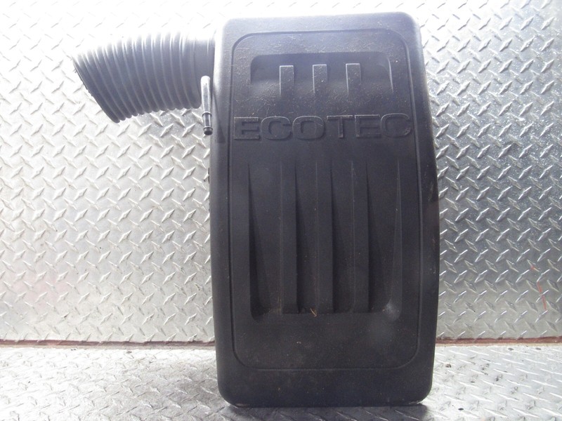 2016 GMC TERRAIN AIR TUBE RESONATOR AIR INTAKE HOSE 2.4L