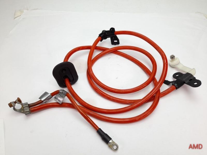 1997 BMW 540i 528i 525i 530i E39 Ender Floor B+ Battery Cable Lead w/o SBK