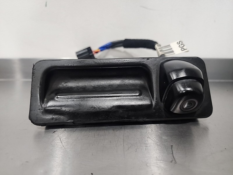 15 Thru20 Hyundai Genesis Rear Trunk Release Handle Backup Camera 95760B1100 SDN