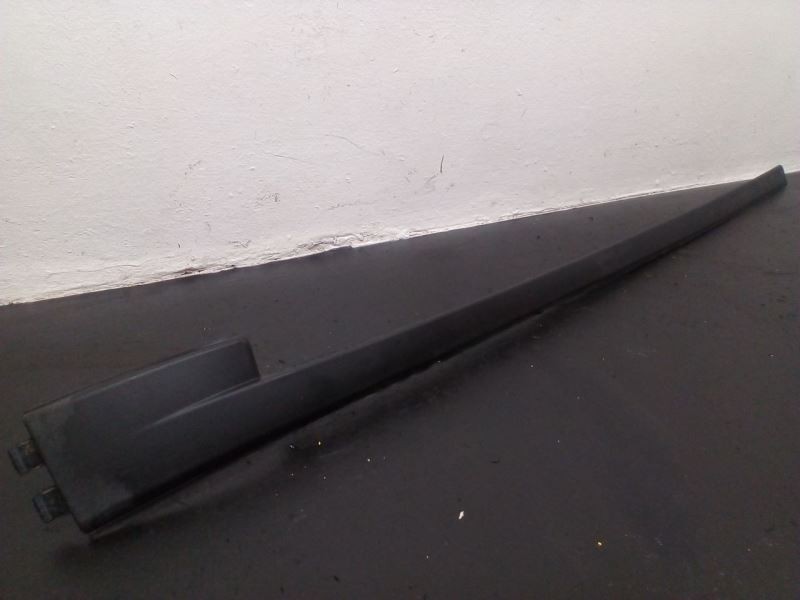 11-17 Jeep Compass Front Right Passenger Pillar Molding OEM 5182560AE