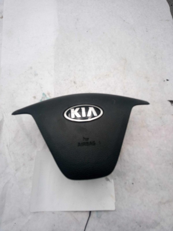 2017 KIA Forte Steering Wheel Air Bag - White, Used, 70K Miles, OEM Quality