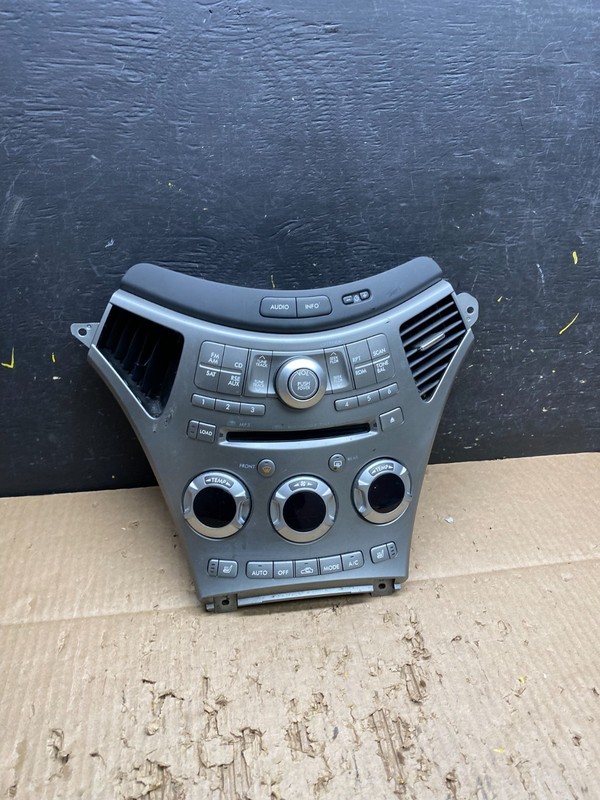 2006-2009 Subaru Tribeca Radio CD Player AC Climate Control Bezel Panel V7438 DG
