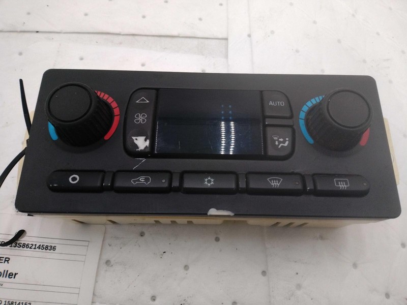 2006 Chevrolet Trailblazer A/C Selector Switch OEM Silver - Used, Scuffs