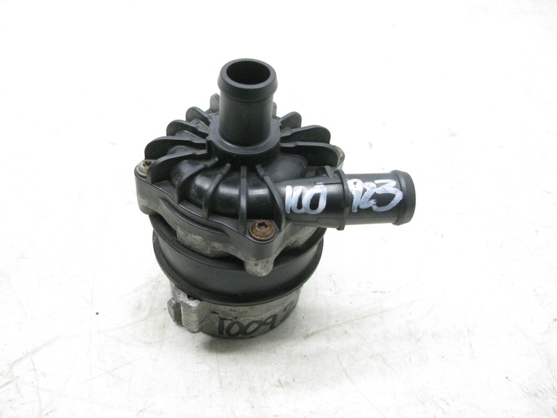 10-17 AUDI QUATTRO B8 S4 S5 A6 A7 A8 3.0 ENGINE AUXILIARY WATER PUMP OEM 100923