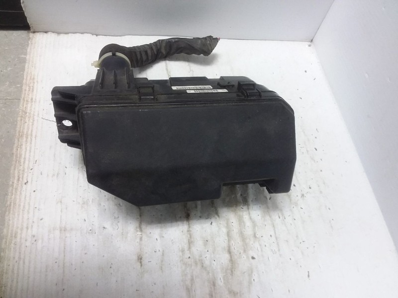 Fuse Junction Box Engine Compartment Sedan EX-L Leather Fits 08-12 ACCORD
