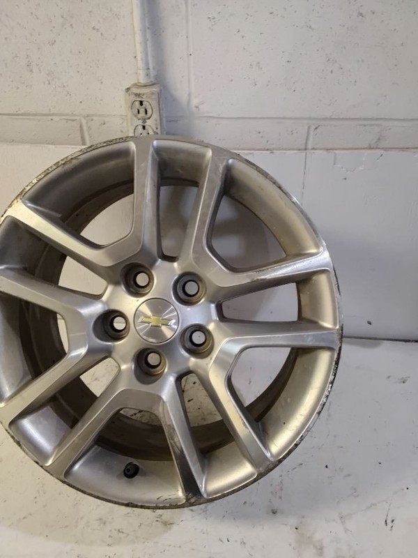 2013-2014 Chevy Malibu Wheel Rim 17x8 Opt R1U