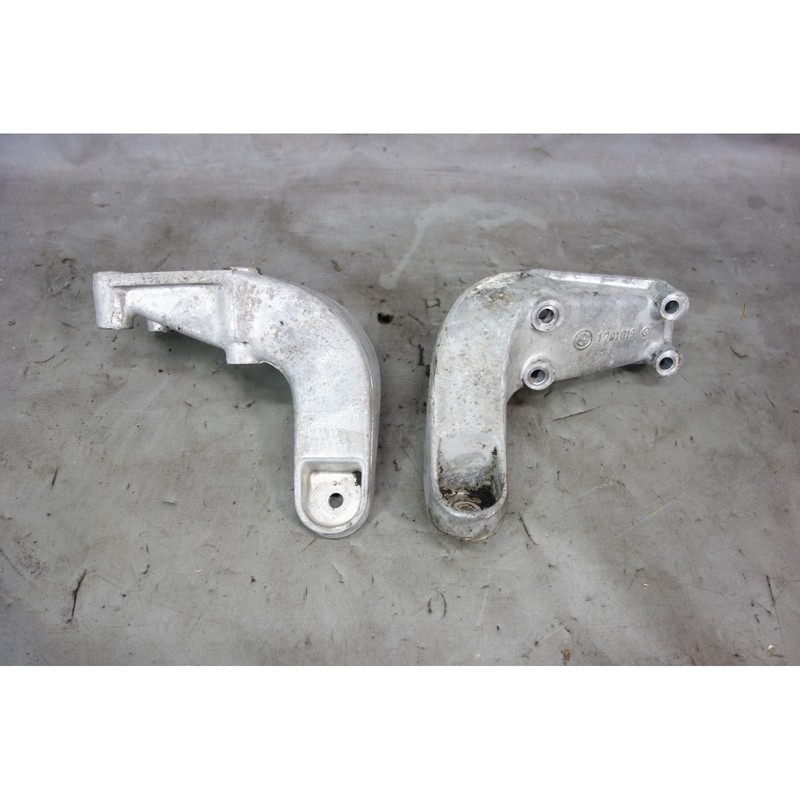 BMW E30 325ix Engine Suspension Arm Mount Bracket Pair 1988-1991 OEM