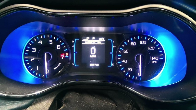 2015 Chrysler 200 Speedometer Instrument Cluster 3.6L 140 MPH 3.5in Screen