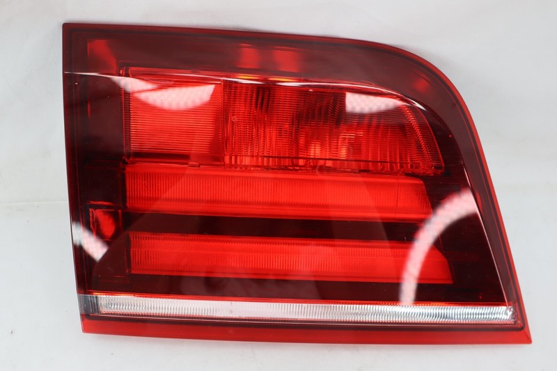 2011-2013 BMW X5 X5M (E70) RIGHT PASSENGER REAR TRUNK INNER TAILLIGHT LIGHT LAMP