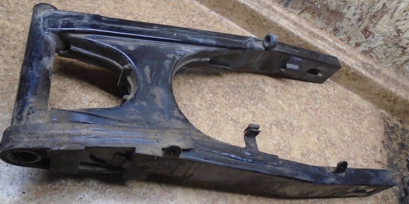 1998 Kawasaki Ninja EX500 EX 500 D EX500D Rear Swingarm Swing Arm Pivot Swivel