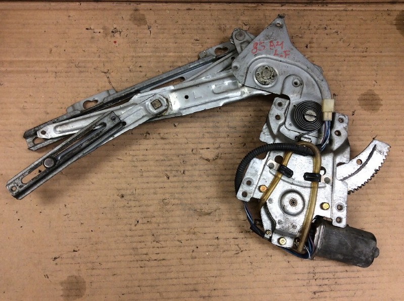 83 84 85 Accord 4Dr Sedan Left Front Door Power Window Regulator Assy Used OEM