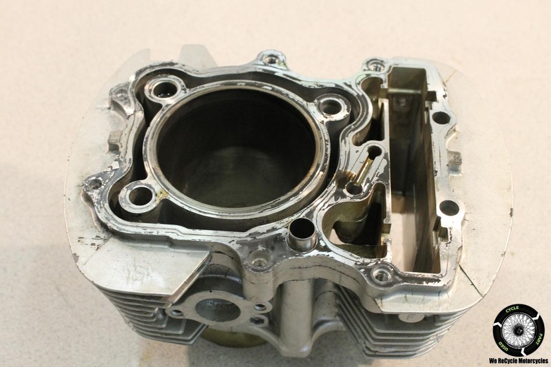 2005 Honda Shadow Spirit 1100 Vt1100c Engine Motor Piston Cylinder Block Jug VT