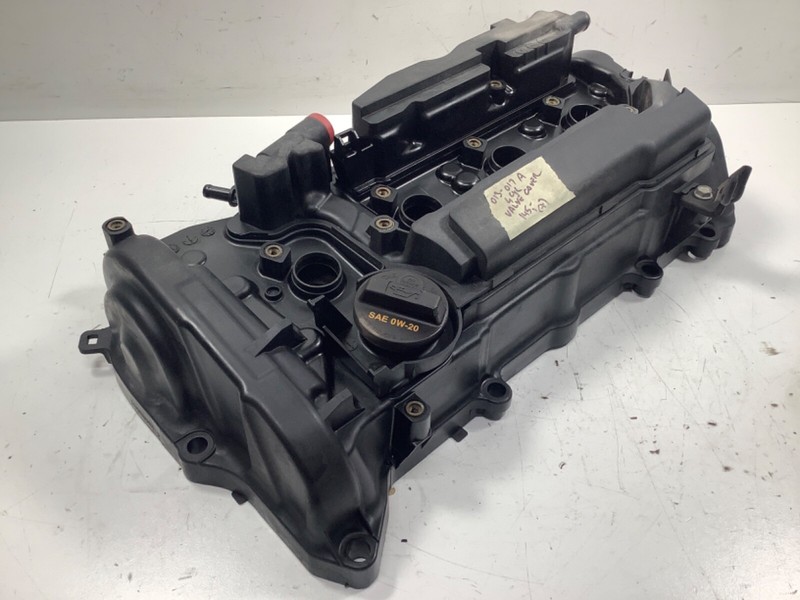 013-017 Honda Accord 4Cyl Cylinder Head Valve Cover Assembly 12310-RDF-A01 OEM
