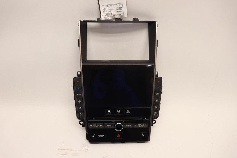 2015-2019 INFINITI Q50 Q60 HEATER CLIMATE RADIO CONTROL PANEL NAVI DISPLAY OEM