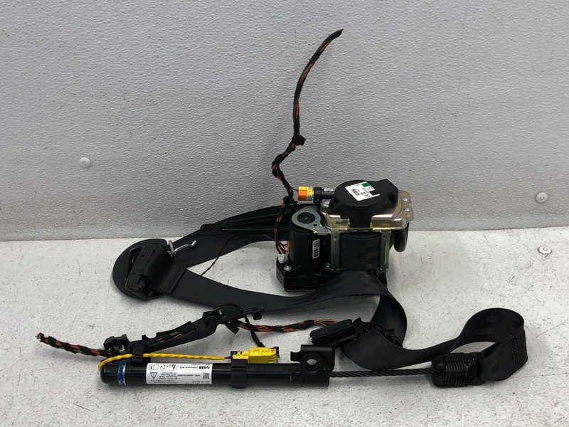 2018 2019 2020 Audi Q5 Front Right Pass Seatbelt Belt Retractor Black 1549 OEM
