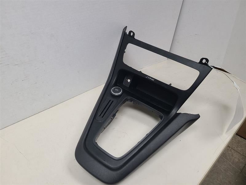 Shifter Bezel Fits 15-18 Focus 567865