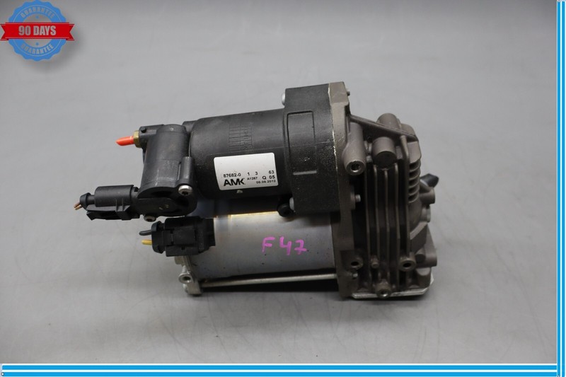 10-15 Jaguar X351 XJL XJR Air Suspension Compressor Pump AW933B484AF Oem