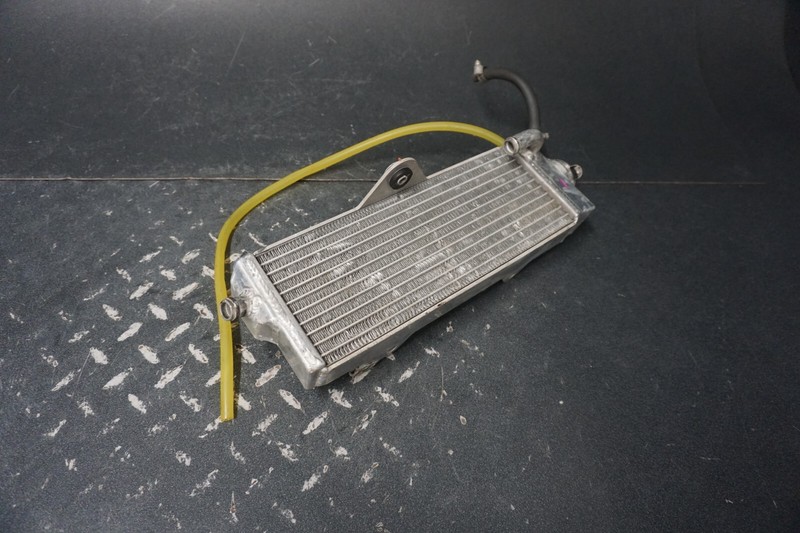 1985 CR500 Honda Motorcycle OEM Right Side Coolant Reservoir Radiator Ass'y
