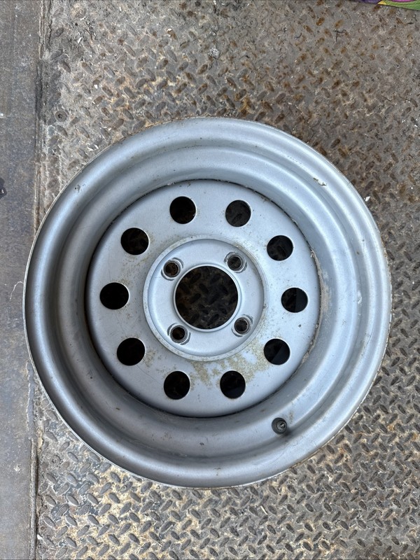 2000 - 2009 Club Car 272 Carryall Gas utility Golf Cart Wheel Rim 12x7