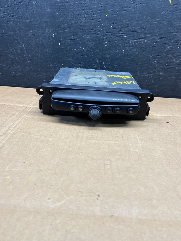 2010 - 2014 Mini Cooper S R60 Countryman Am Fm Cd Player Radio Receiver P2024 DG