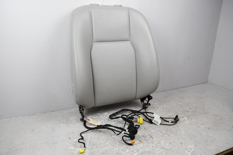 2012-2014 MERCEDES C300 W204 FRONT RIGHT PASSENGER SEAT UPPER CUSHION GRAY OEM