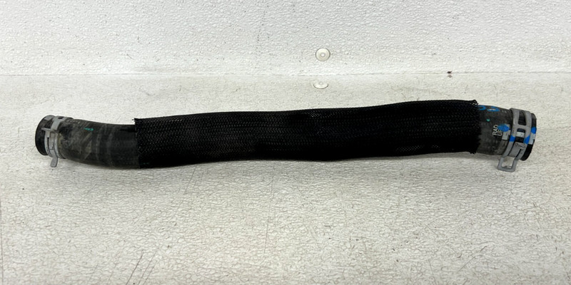 ⭐2014-2019 CADILLAC CTS 2.0L ENGINE RADIATOR COOLANT UPPER TUBE PIPE OEM LOT2583