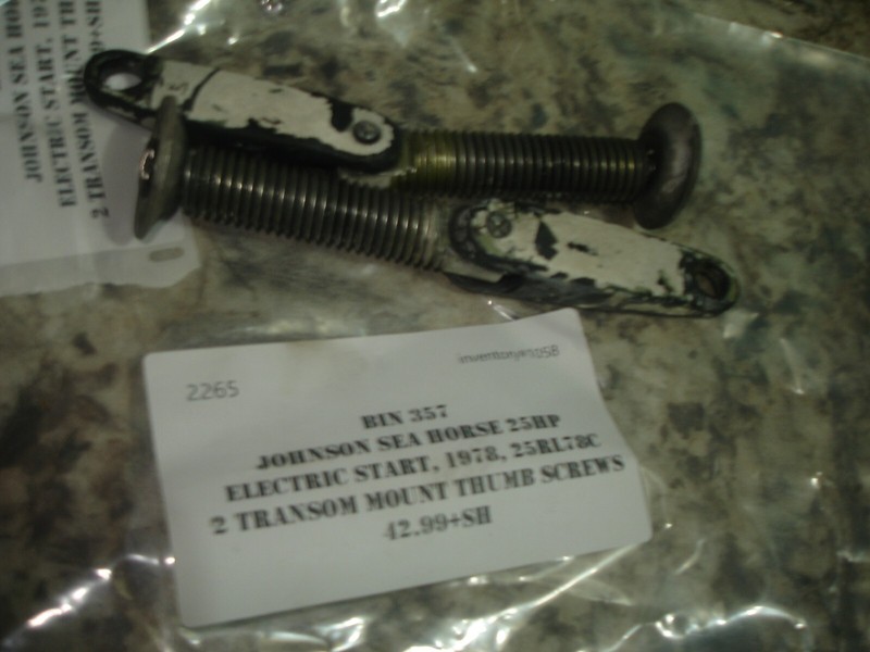 1978 Johnson sea horse 25hp 2 transom mount screwsboat motor part Bin 357