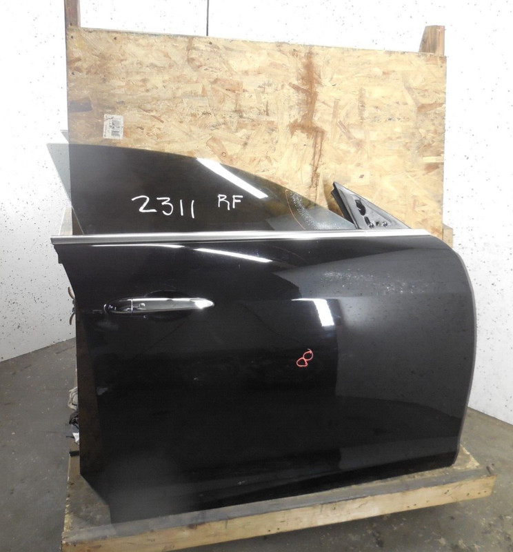 2017 17 Maserati Ghibli Front Door W/ Window Glass Passenger Right OEM 820