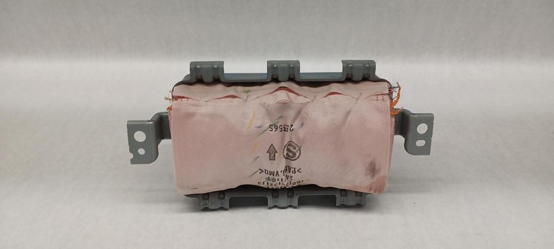18-'23 SUBARU CROSSTREK Right passenger dash Air Bag OEM