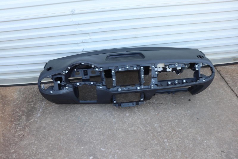 2012-2019 VOLKSWAGEN VW BEETLE DASH DASHBOARD INSTRUMENT PANEL COVER OEM