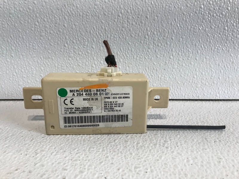 08-11 Mercedes W204 C250 C300 Tire Pressure Monitoring System TPMS Receiver OEM