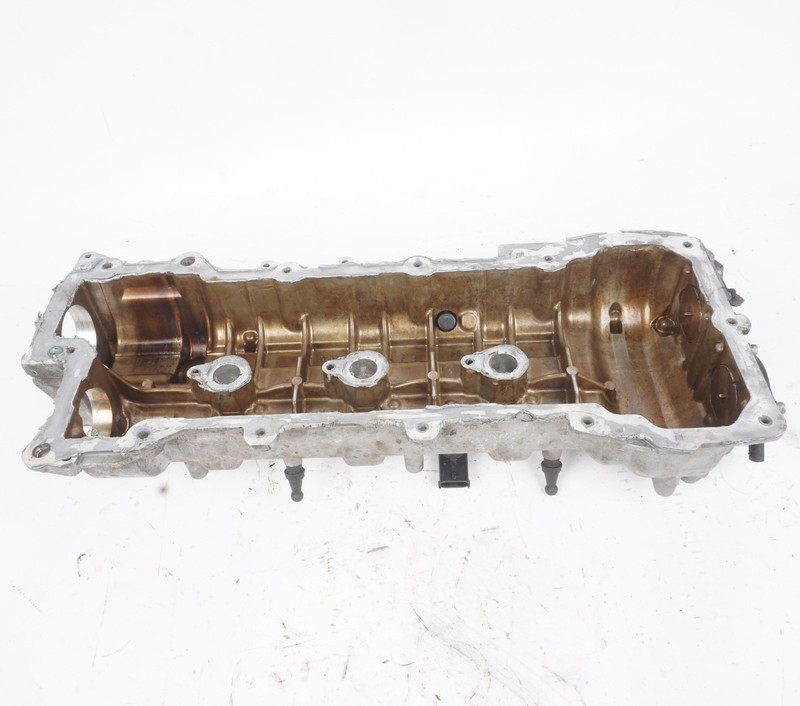 2014 - 2024 Maserati Ghibli M157 Right Cylinder Head Valve Cover OEM