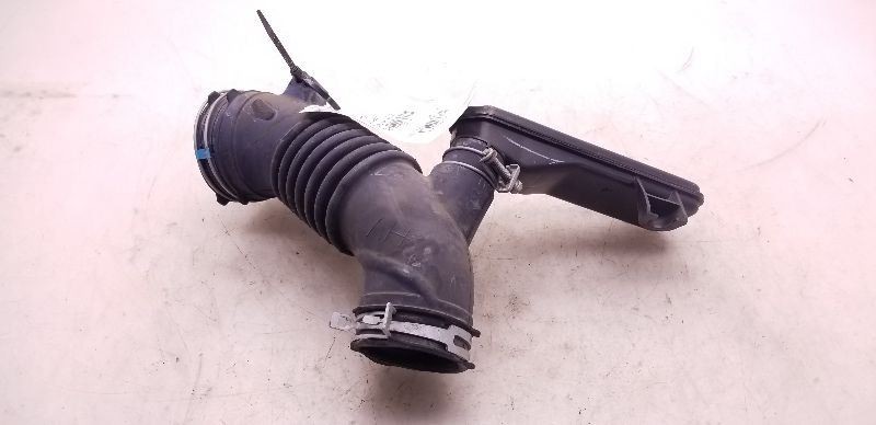12 13 14 15 16 17 TOYOTA CAMRY 2.5L 4CYL AIR CLEANER RESONATOR TUBE ASSEMBLY