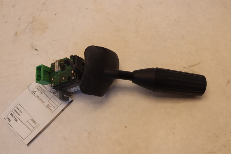 2008-2017 FREIGHTLINER CASCADIA 125 STEERING COLUMN TURN SIGNAL WIPER SWITCH OEM