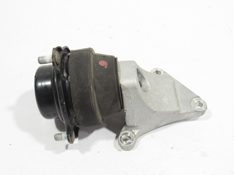 15-19 Lexus RC300 2016 3.5L AWD Automatic Transmission Mount Bracket Support *:Y