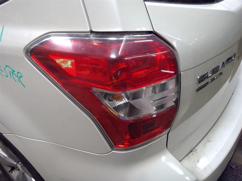 Driver Left Tail Light Fits 14-16 FORESTER 1747465