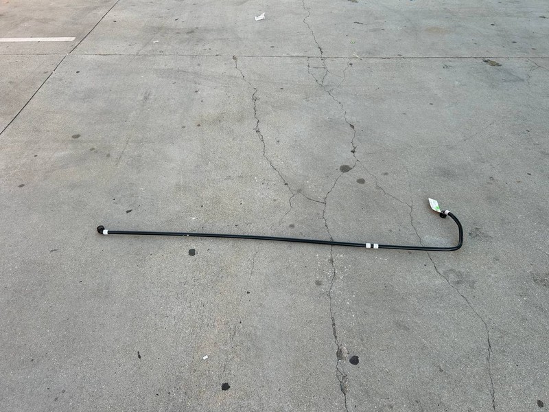 ✅ Tesla Model Y Coolant Hose Pipe OEM 1705726-00-C