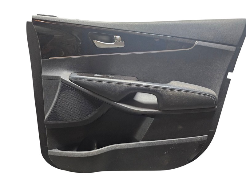 2016-2018 KIA SORENTO FRONT RIGHT PASSENGER INTERIOR DOOR PANEL TRIM COVER OEM