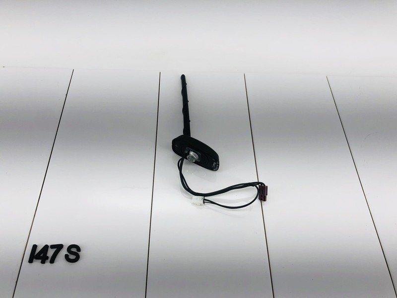 11-16 GMC ACADIA REAR UPPER EXTERIOR ROOF RADIO ANTENNA OEM