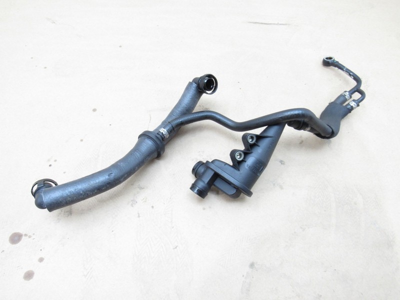 Bentley Continental GT 2012 Right Oil Separator Breather Hose Pipe Line 11-18 ;#
