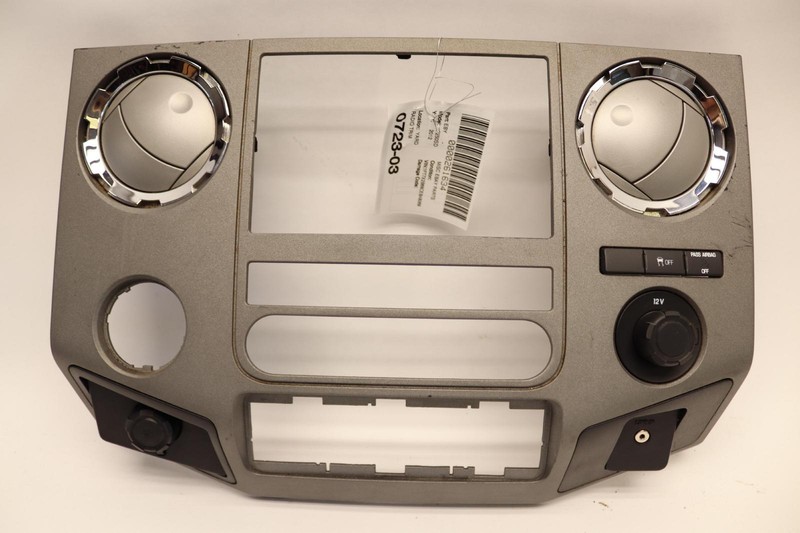 2011-2012 FORD F250 SD DASHBOARD CENTER RADIO BEZEL TRIM COVER W/ SWITCH OEM
