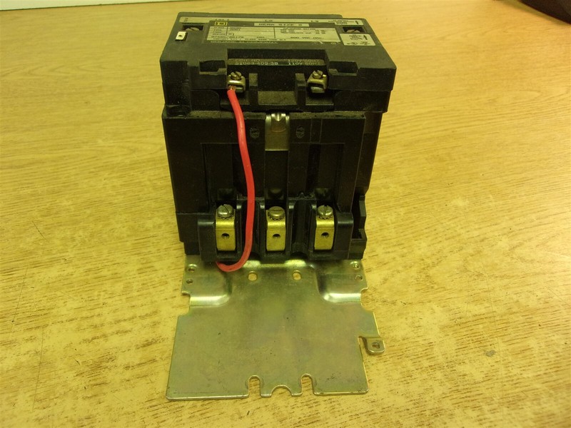 Square D 8536 3DG-1 Motor Starter Series A *FREE SHIPPING*