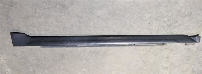 2013 2014 2015 2017 Subaru XV Crosstrek Pass RH Side Skirt Rocker Panel 1143438